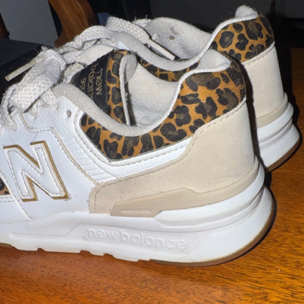 New Balance Kids' White and Leopard Print Sneakers - Picture 7 of 7